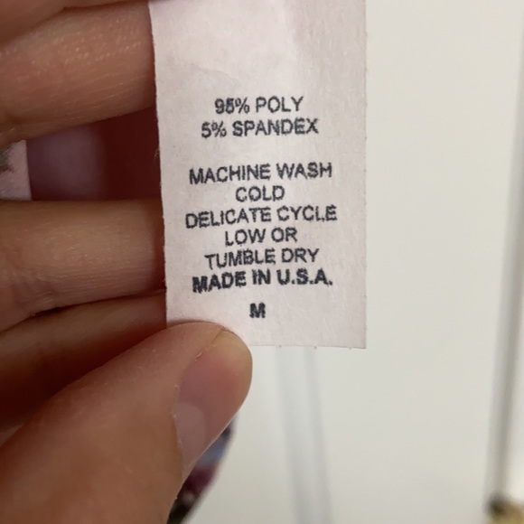 Pink floral tunic in size M - Picture 3 of 4